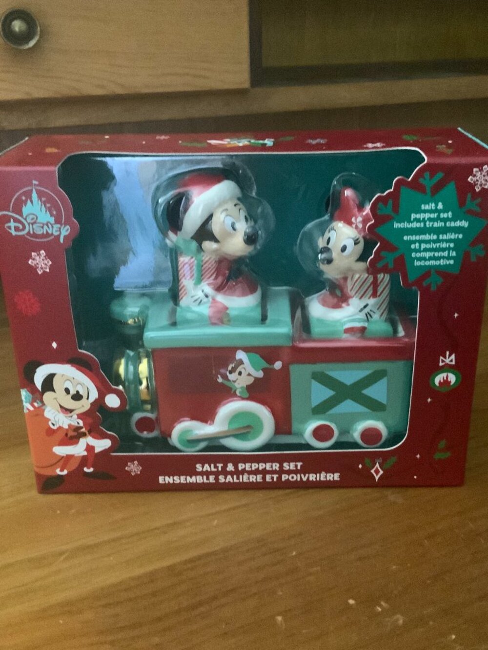 MICKEY & MINNIE MOUSE CHRISTMAS SALT & PEPPER SET WITH TRAIN CADDY - BNIB